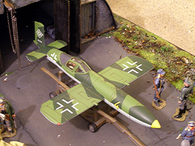 hanger11.jpg