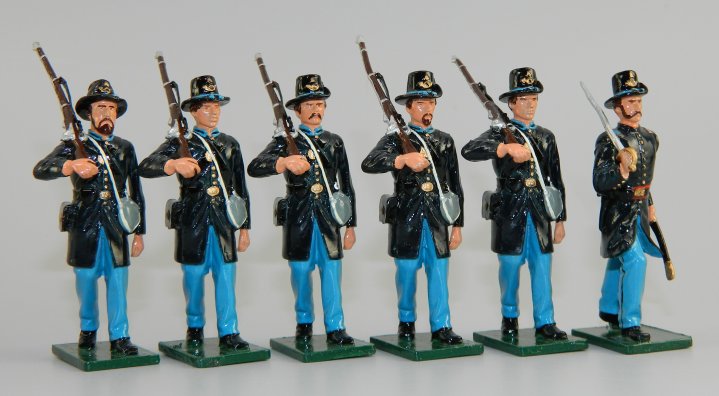 Officer & Five Iron Brigade Advancing at Right Shoulder Arms