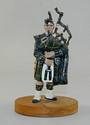 Gordon Highlander Piper Statuette