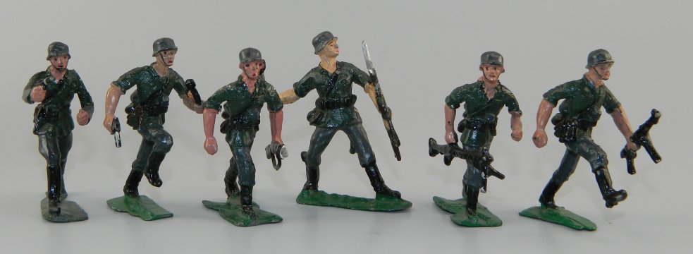 German Infantry in Action, 1945