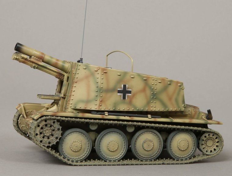 Sd Kfz 138 H Grille - German Cross