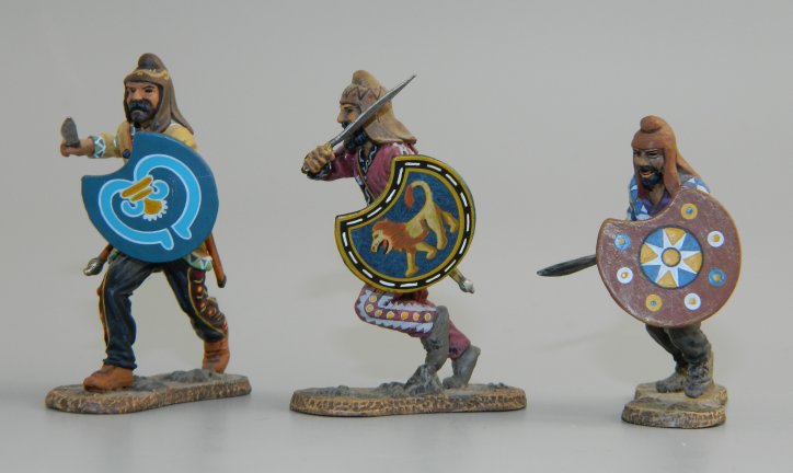 Persian Infantry with Crescent Shield Attacking Set