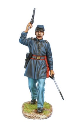 Union Lieutenant with Revolver