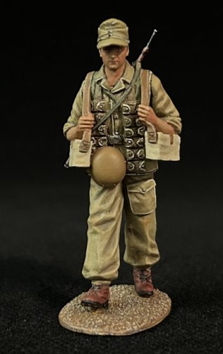 DAK The Ramcke Parachute Brigade Ammunition Supply Soldier
