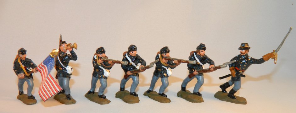 Union (Federal) Infantry with Officer, Bugler & Flagbearer