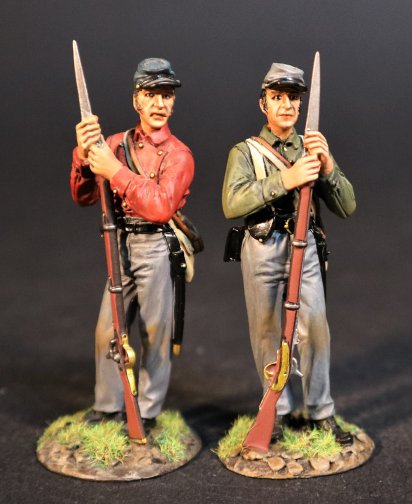 Two Infantry Standing, 5th VA Regt., Army of the Shenandoah