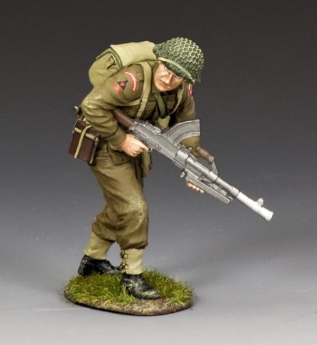 Advancing Bren Gunner - Grass