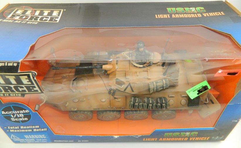 USMC Light Armoured Vehicle LAV-25