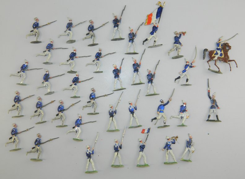 French Officers, Flagbearers, Soldiers