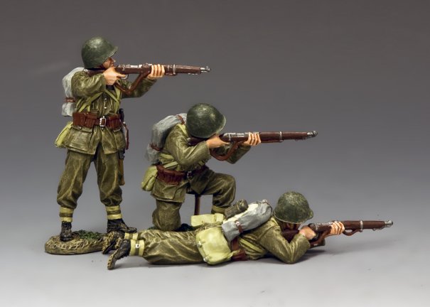 "Fighting The Invaders" Three Man Rifle Section
