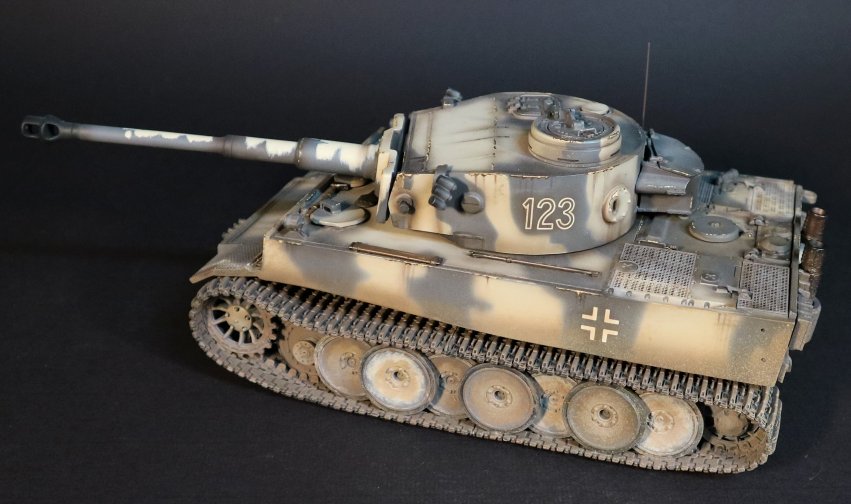German Panzerkampfwagen "Tiger" Ausf. E (Sd.Kfz.181), Initial Production,  Tiger #123, Schwere Panzerabteilung 502, Second Battle of Lake Ladoga, January 1943