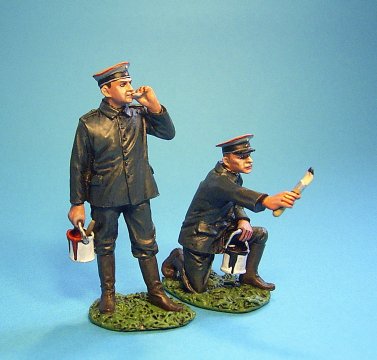 German Ground Crew Painters