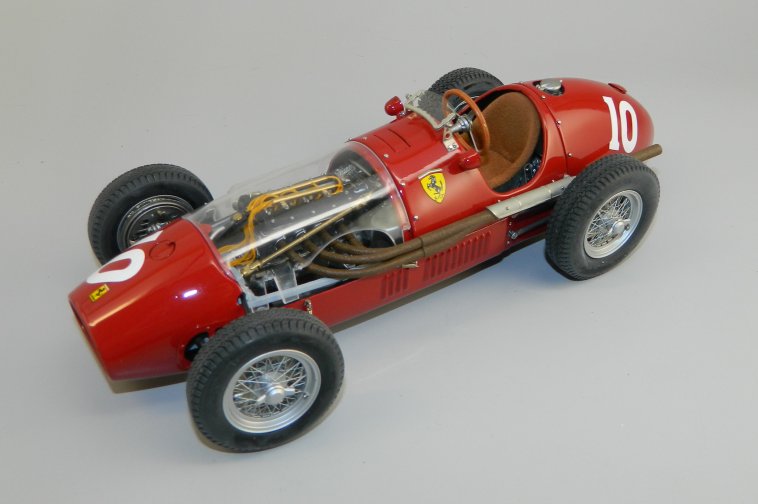 Exoto Motorbox Ferrari 500 F2 #10 Albeto Ascari