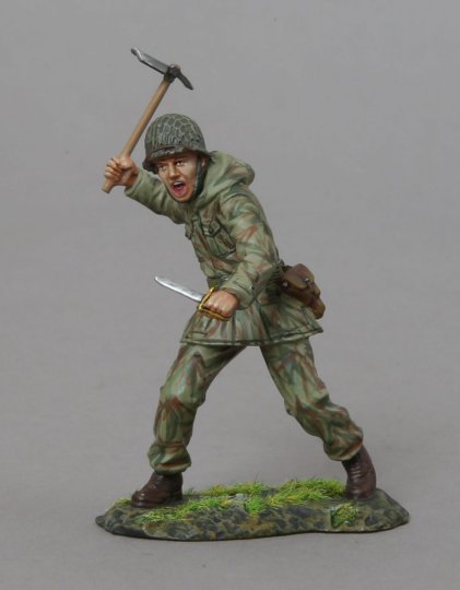 Legionnaire with Shovel & Bayonet