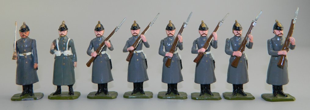 WWI German Infantry in Greatcoats