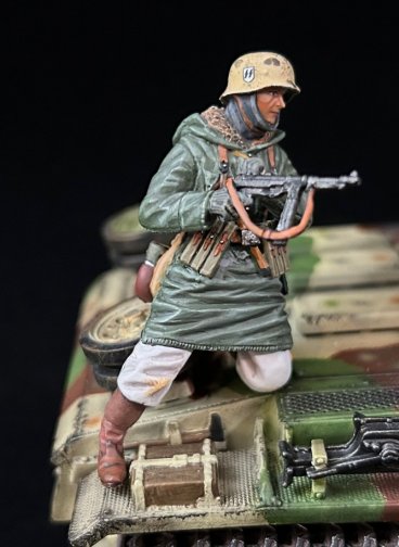 Stug III Assault Gun Tank Rider Submachine Gunner