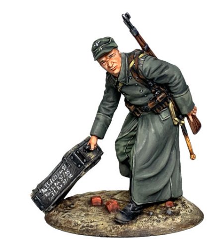 German Volksgrenadier with Ammo Crate