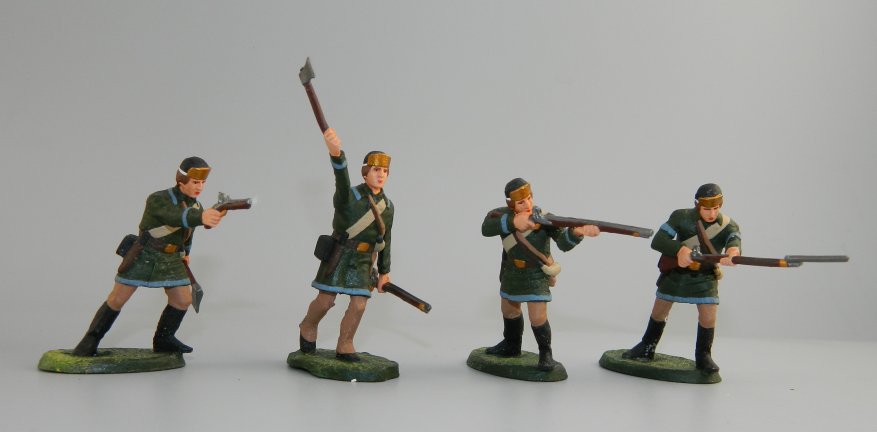 Butler's Rangers - Throwing Tomahawk, Thrusting Bayonet, Firing Musket & Officer with Pistol