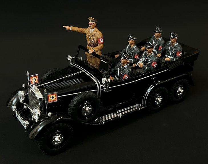 Mercedes Benz G4 Glossy Black with 6 Crew