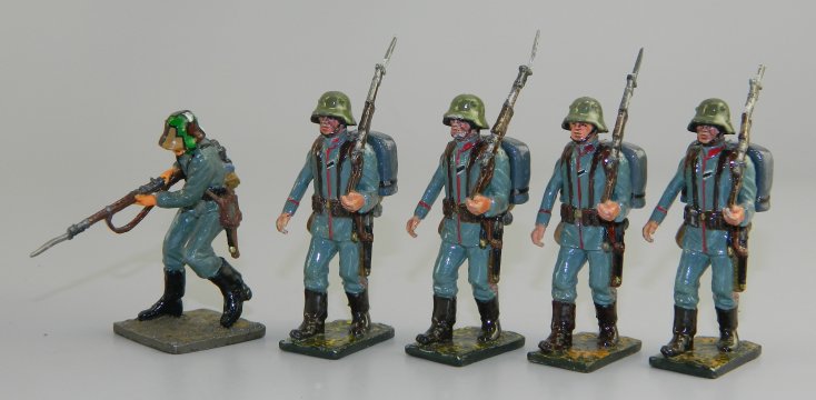 WWI German Soldiers Advancing