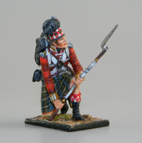 92nd Gordon Highlander Kneeling to Repel