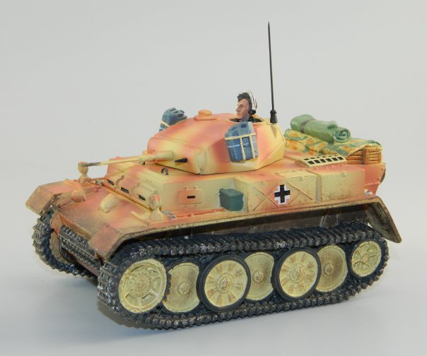 Summer Version Lynx Tank with Commander