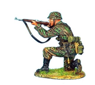 Waffen-SS Panzer Grenadier Kneeling Firing