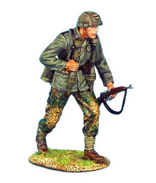 Waffen-SS Panzer Grenadier with Rockets for Panzerschreck