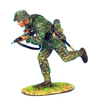 Waffen-SS Panzer Grenadier Running with Rifle