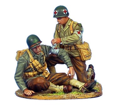 US 4th ID Medic Treating Wounded Private