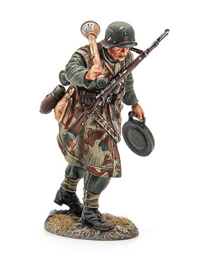 German Grenadier with Pz Faust and AT Mine