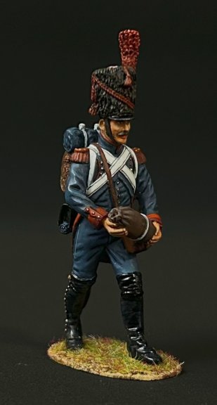 Old Guard Artillery Gunner with Cartridge