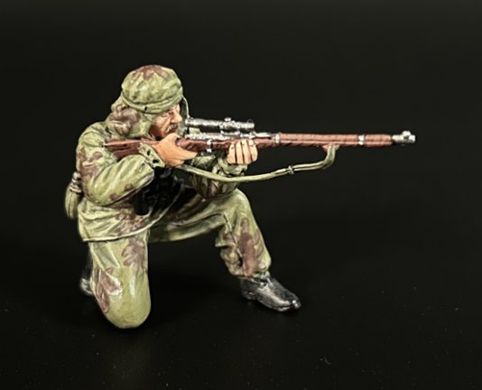 Red Army Sniper Kneeling Shooting