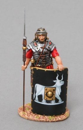 Legionnaire Standing Ready - 9th Legion Black Shield