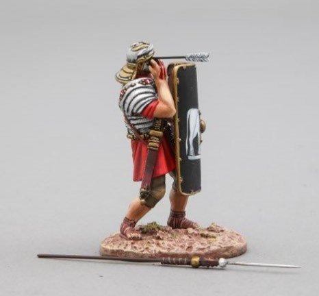 "Bull's-eye!" Unlucky Legionnaire with Arrow in Eye - 9th Legion Black Shield