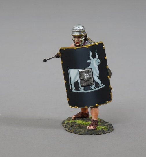 Legionnaire Defending with Pilum - Black Shield