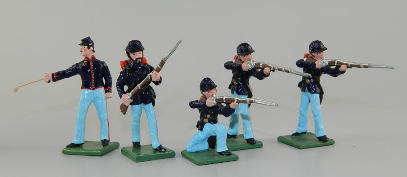 Union Infantry Firing & Advancing