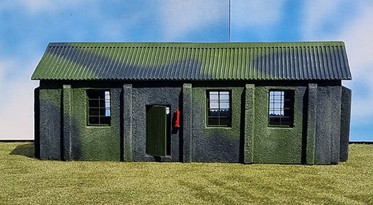 RAF Dispersal Hut Facade - Green/Beige