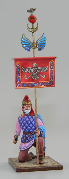 Persian Warrior Kneeling w/Sword & Flag