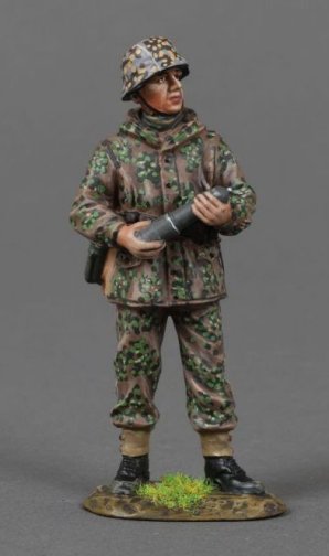 German SS Artillery Figure - Plane Tree Pattern