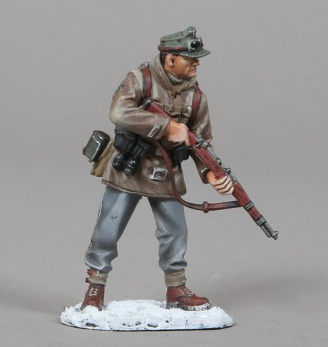 Rifleman at the 'Ready' - Winter Base