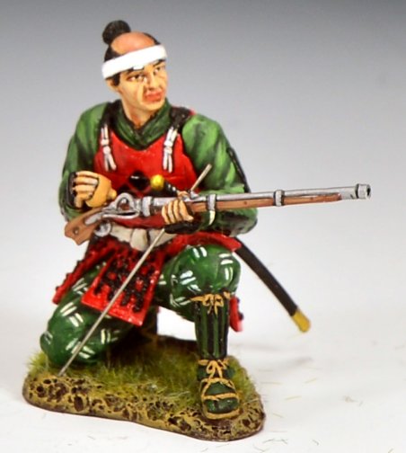 Ashigaru Arquebusier Priming his Matchlock (Eastern Army)