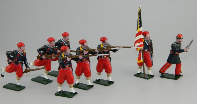 5th New York Zouaves - Officer, Flagbearer and 6 Privates in Action