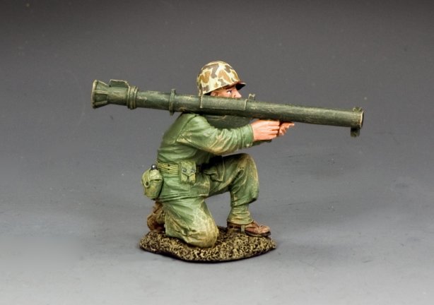 Kneeling Marine w/Bazooka