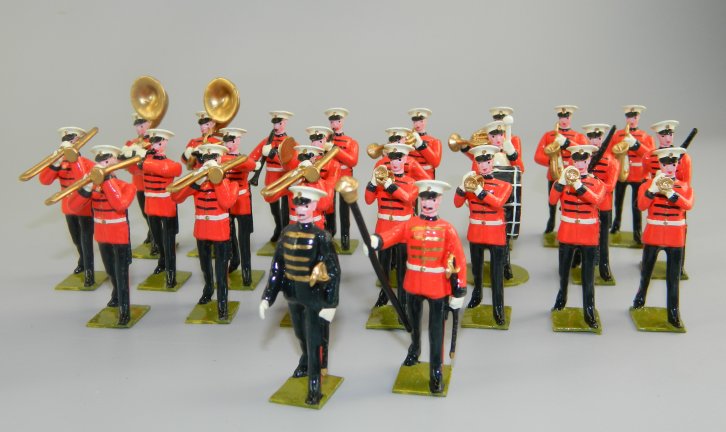 U.S. Marine Corps Band – 25 pieces in Blue Trousers
