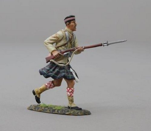 Charging Highlander wearing Glengarrie - Lance Corporal