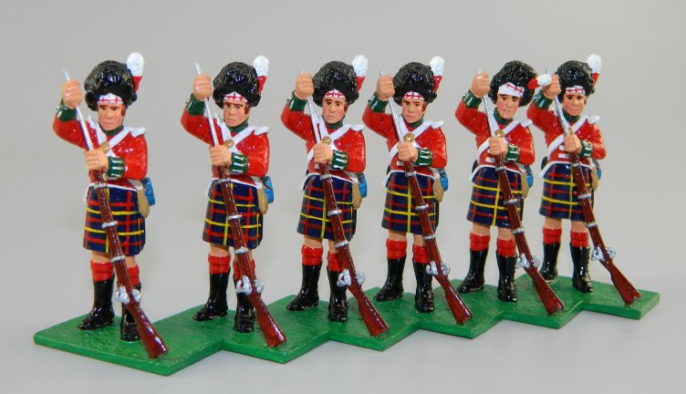Six Privates Standing Reloading, Highland Square