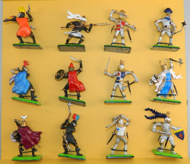 Plastic Deetail Knights