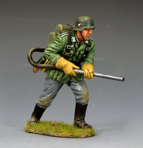 C.W.I. Advancing Pioneer w/Flammenwerfer 41