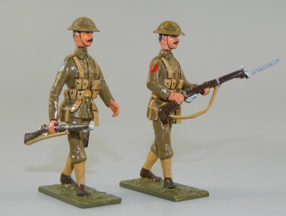 British WWI Infantry in Khaki with Lee-Enfield Rifles